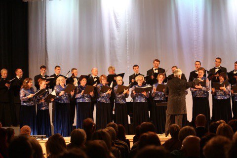 Под песни у костра