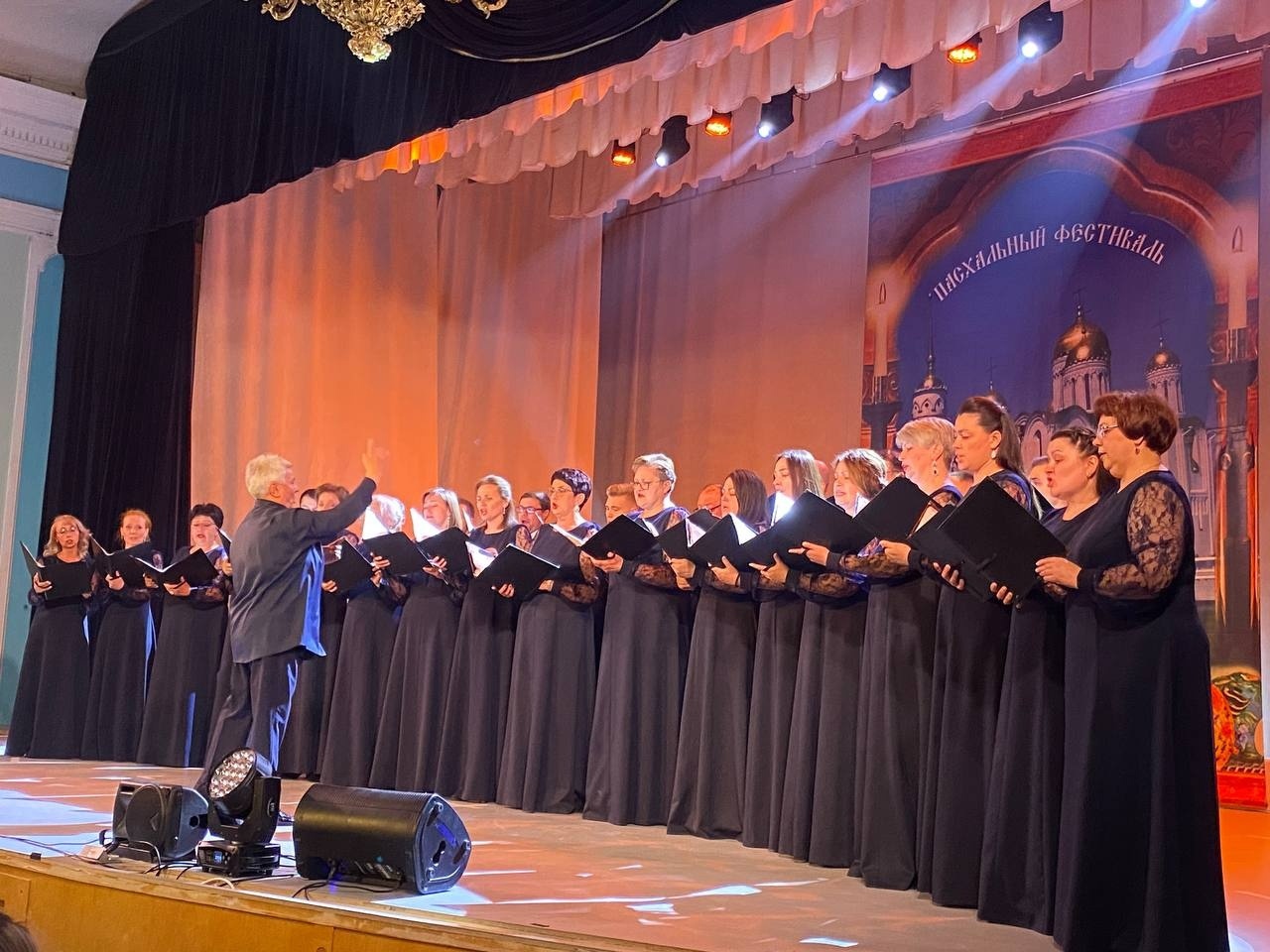 Пасхальный фестиваль на Соборной