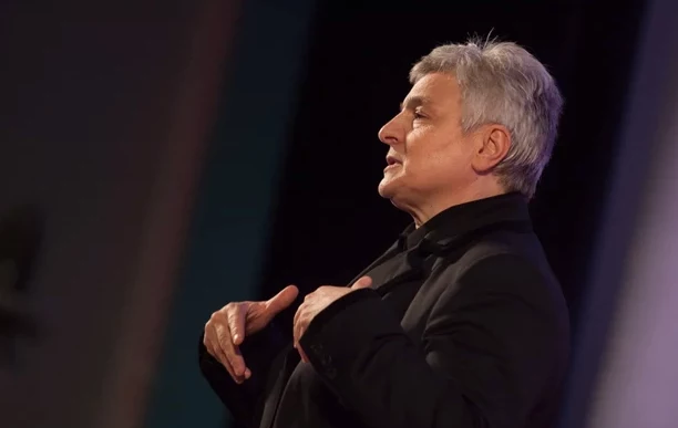 Директор хора «Распев» Наталья Колесникова удостоена областным знаком отличия