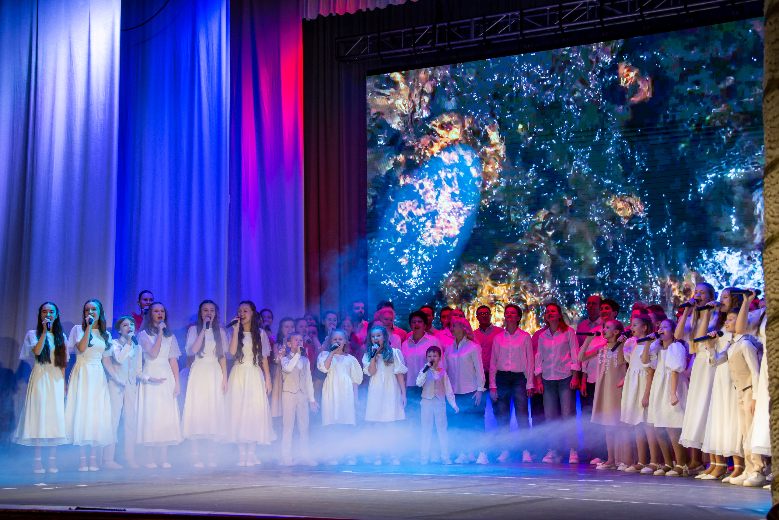 Торжественное открытие года единства народов России в ГДК